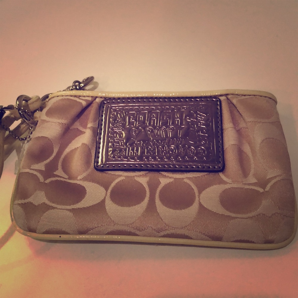 Coach money bag clutch